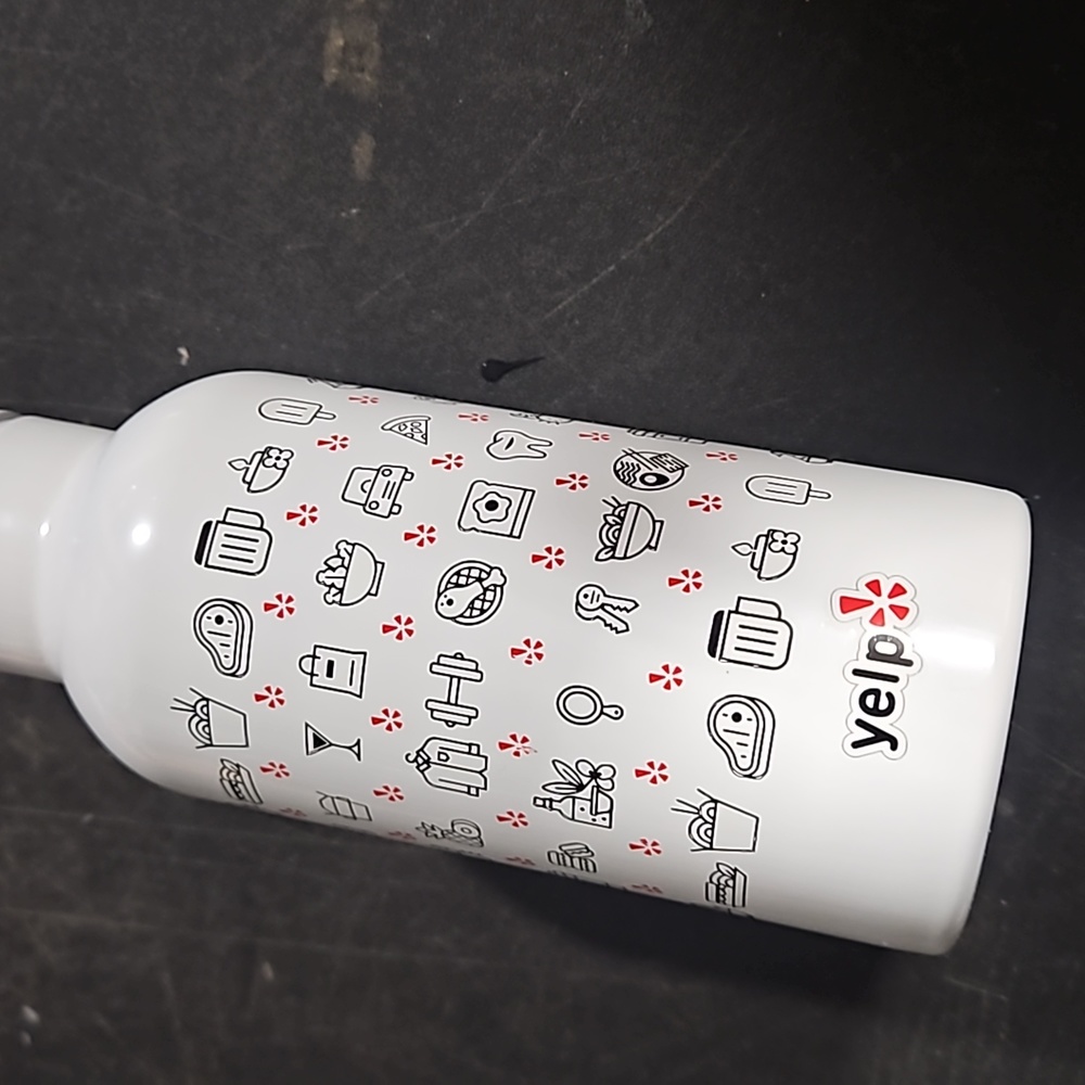 Yelp water bottle